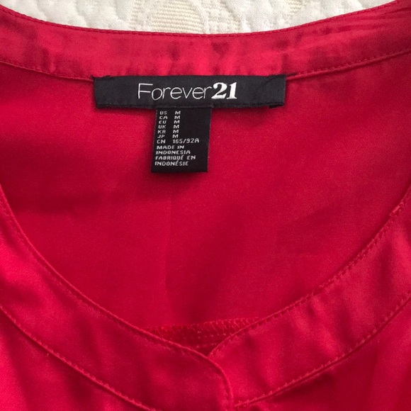 Red blouse - Picture 1 of 5